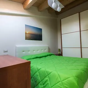  Appartamento Panoramiche Sul Lago Italia